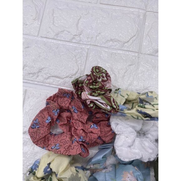 13pcs Hair Scrunchies Velvet Elastics Bobbles Ponytail Holder Hair Bands Scrunch - Picture 5 of 11